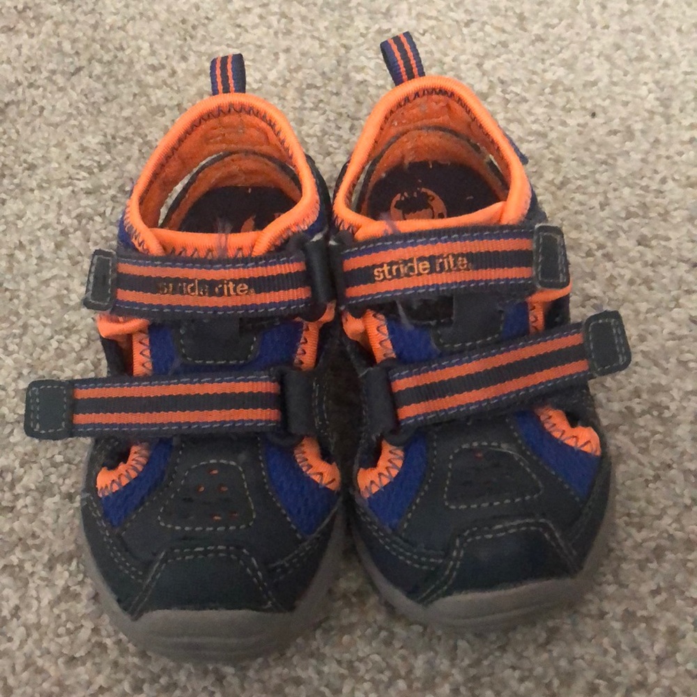 Stride Rite boys washable sandals - good condition